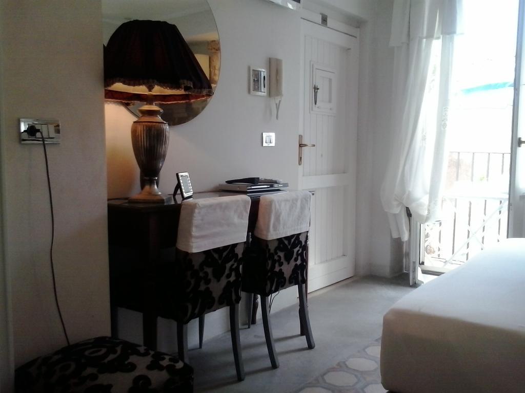 Al Tempio Di Apollo Bed and Breakfast Syrakusa Rum bild